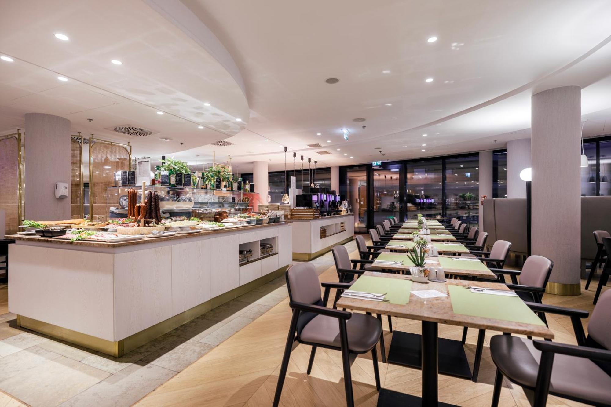 Hotel Radisson Blu 5*