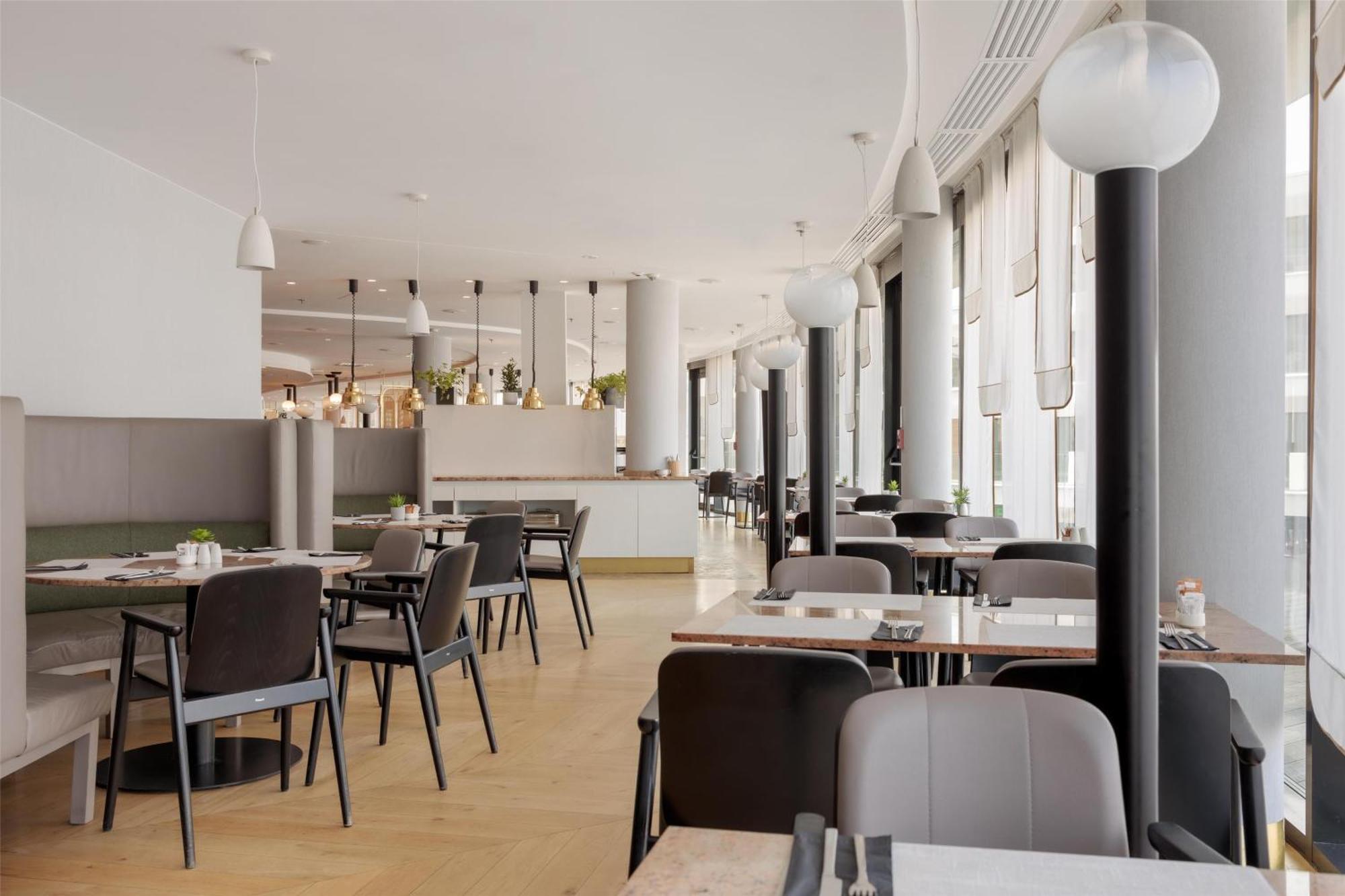 Radisson Blu Hotel 5*