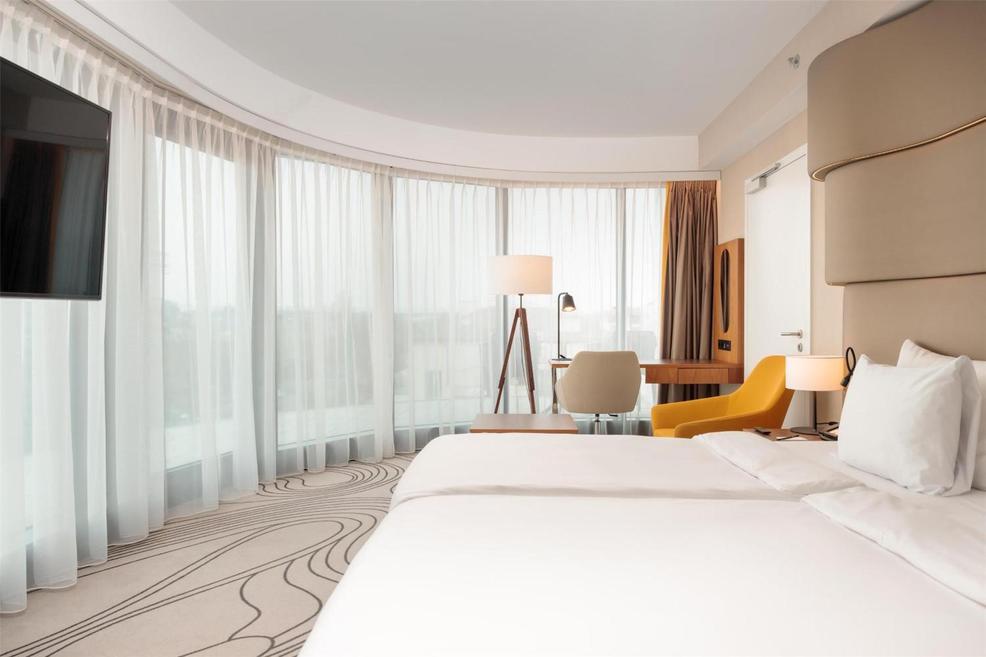 Radisson Blu 5*